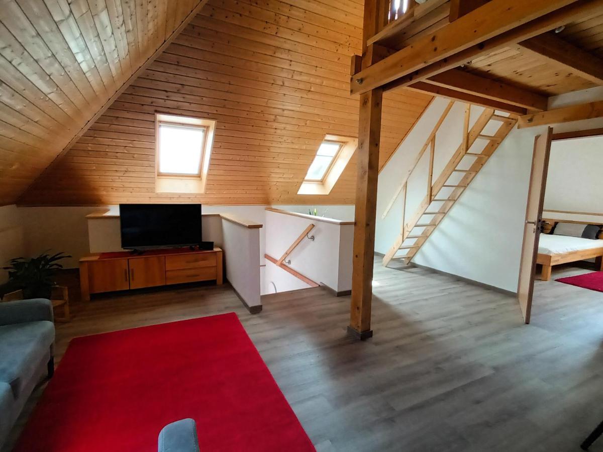 Ferienwohnung Rittergut Rossendorf Дрезден Екстер'єр фото